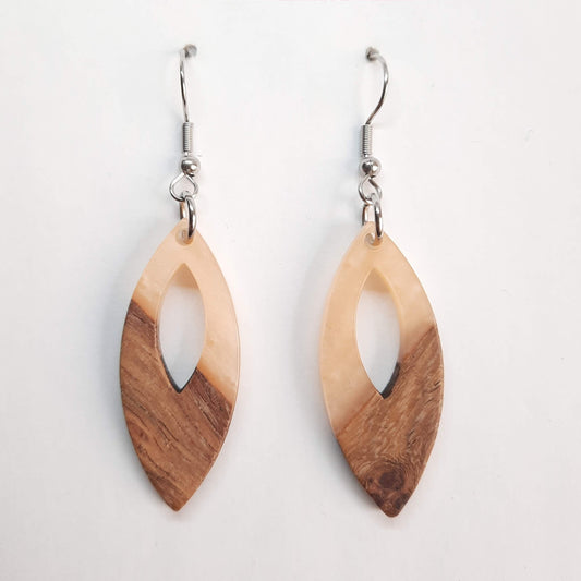 Pendientes Ovalados Beige Resina y Madera