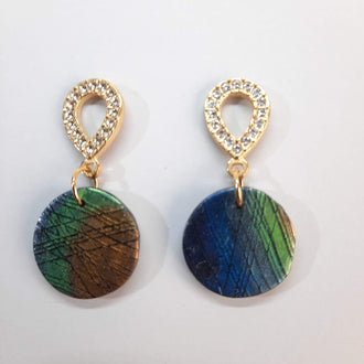 Pendientes Redondos Labradorita Azul con Base Dorada y Strass