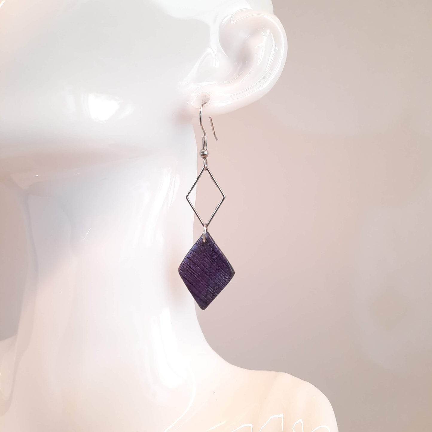 Pendientes Rombo Labradorita Violeta con Ganchos