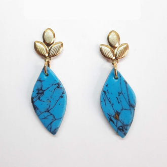 Pendientes Sevilla Pequeños Turquesa con Base Dorada