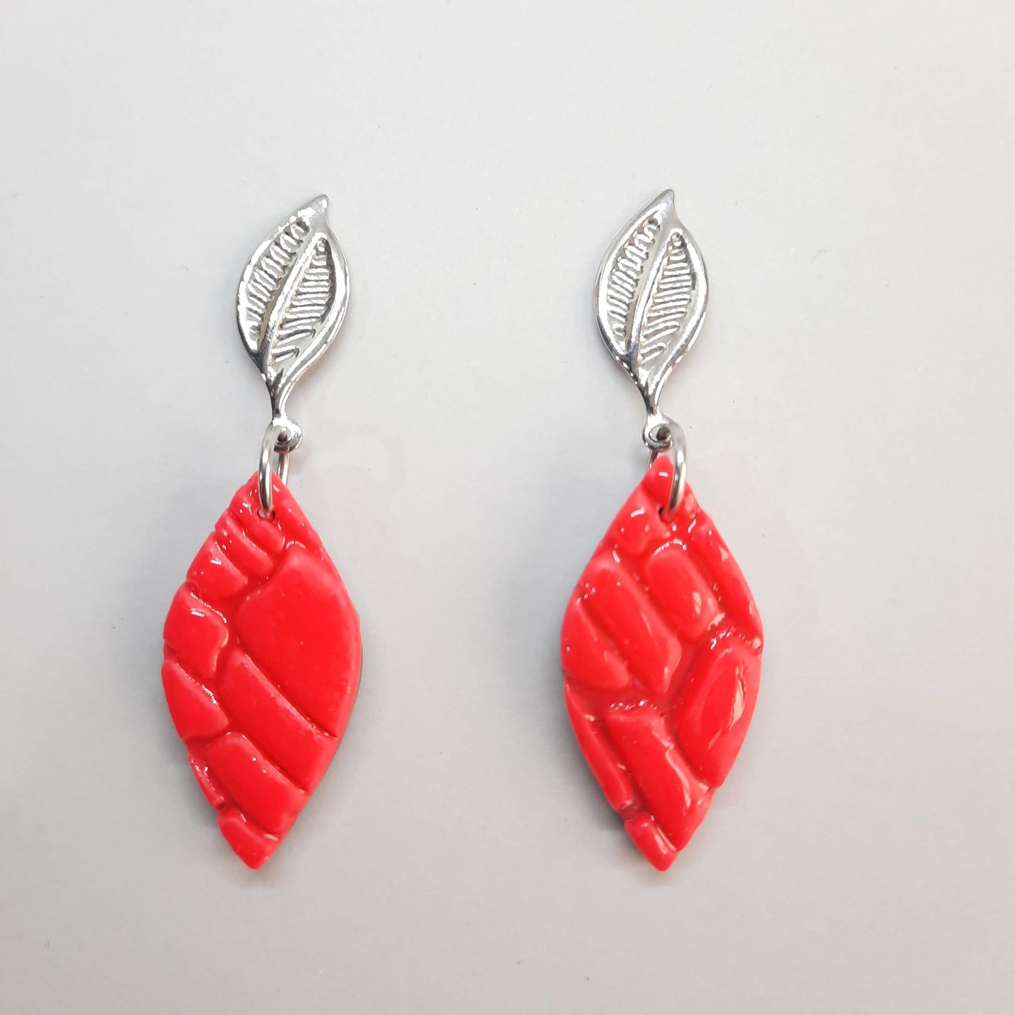 Pendientes Sevilla Rosa Neon con Base Plateada