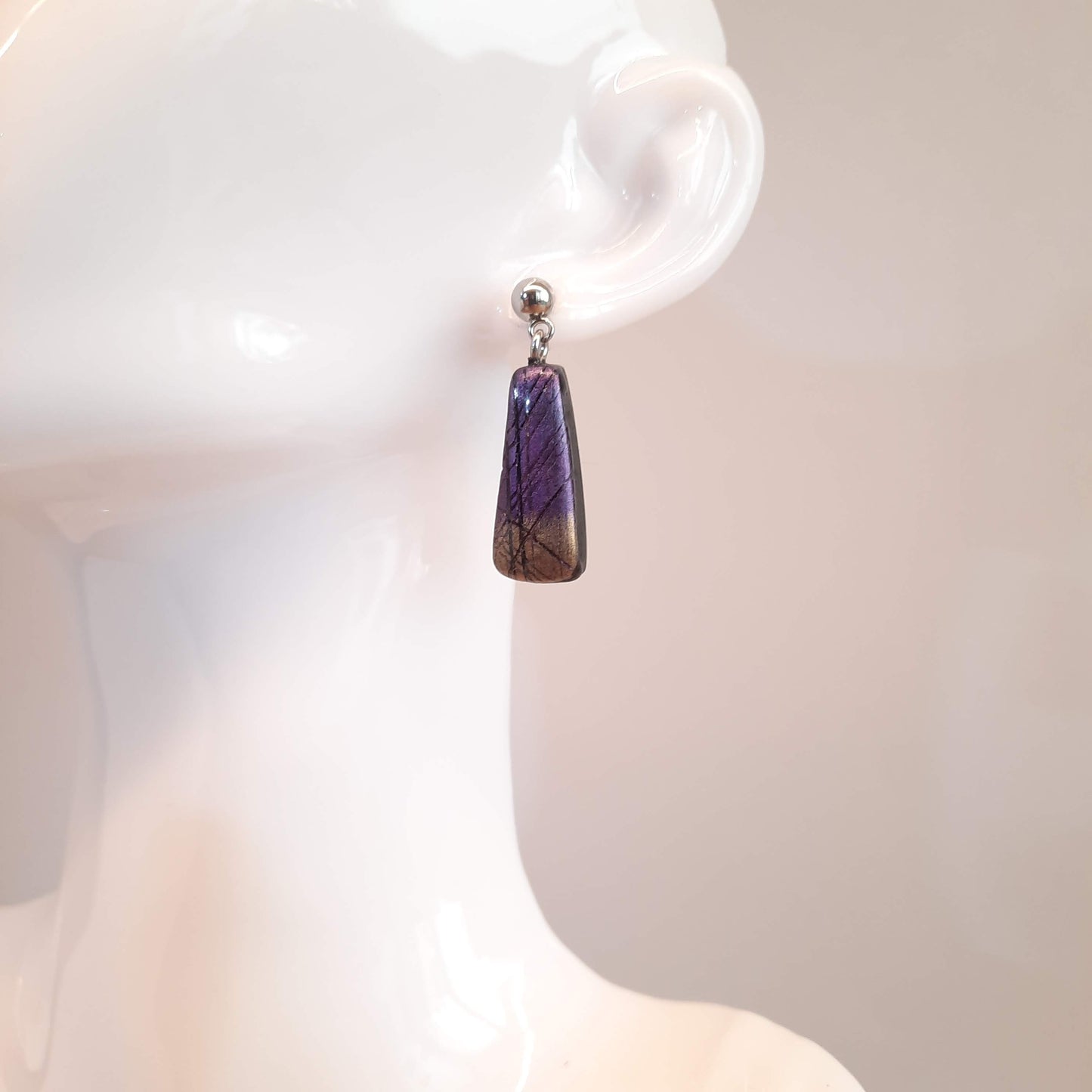 Pendientes Trapecio Labradorita Violeta con Base Plateada