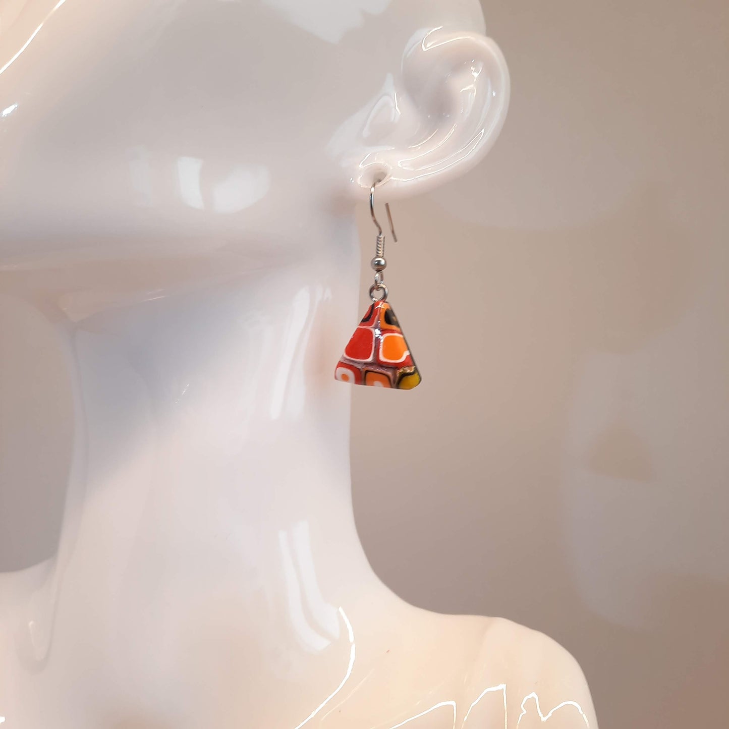 Pendientes Triángulo Arcoíris Con Ganchos