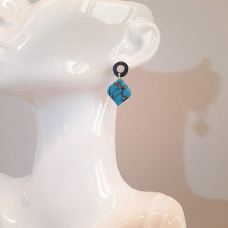 Pendientes India Pequeños Turquesa con Base Acero
