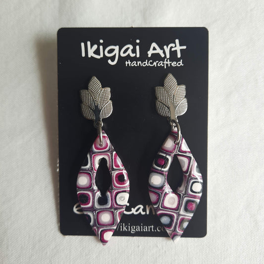 pendientes fantasy rosa